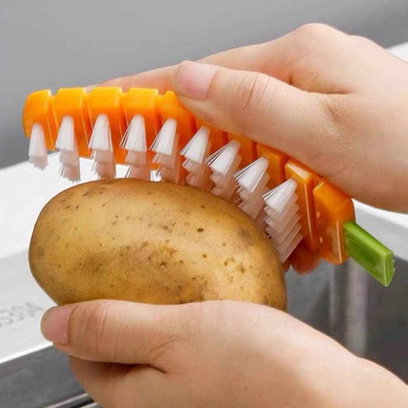 Flexible Fruit & Vegetable Cleaning Brush – Kitchen Produce Washing Scrubber Tool