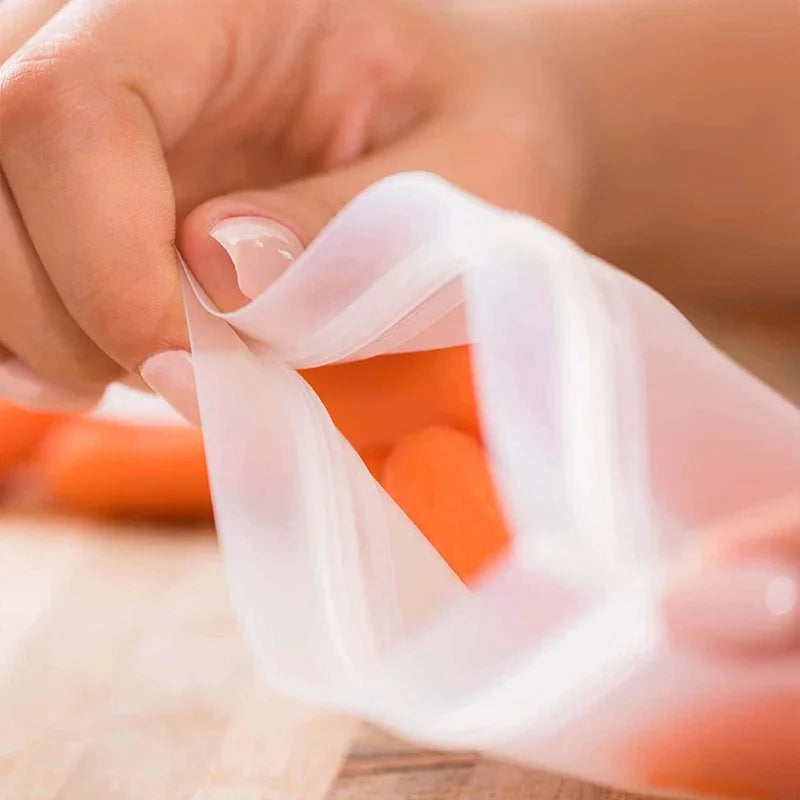 Reusable Silicone Food Storage Bag – Leakproof Ziplock Bag for Fruit, Vegetables & Refrigerator Storage