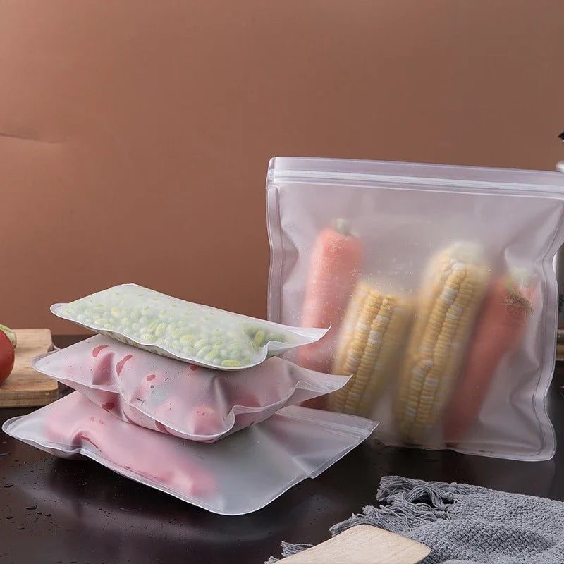 Reusable Silicone Food Storage Bag – Leakproof Ziplock Bag for Fruit, Vegetables & Refrigerator Storage